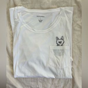 Banana Republic Factory Peekaboo dog shirt